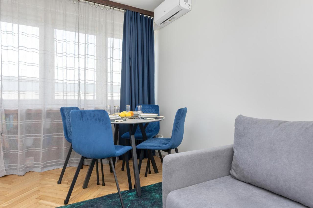 Cozy And Comfortable Wola Apartment By Noclegi Renters Warsaw Exterior photo